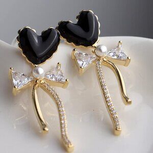 Women's Heart Black Dangle Sparkly Cubic Zirconia Crystal Rhinestone Earring